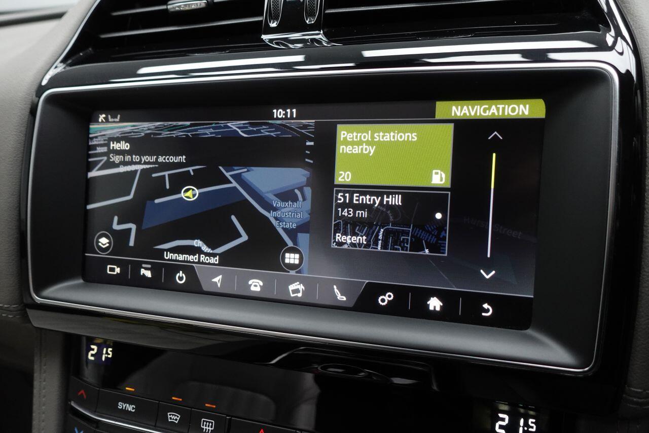 Jaguar F-Pace - Image 2