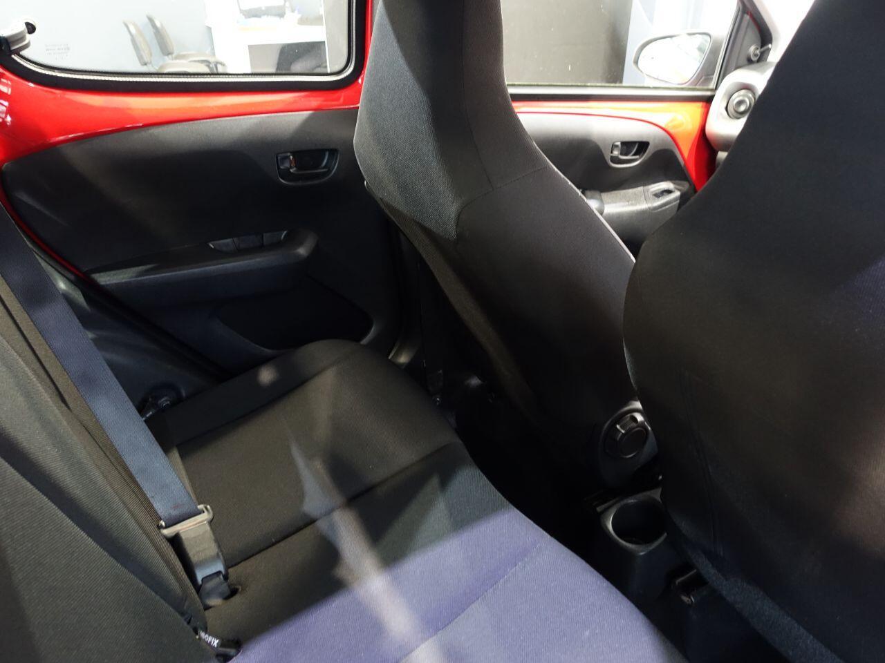 Peugeot 108 - Image 15