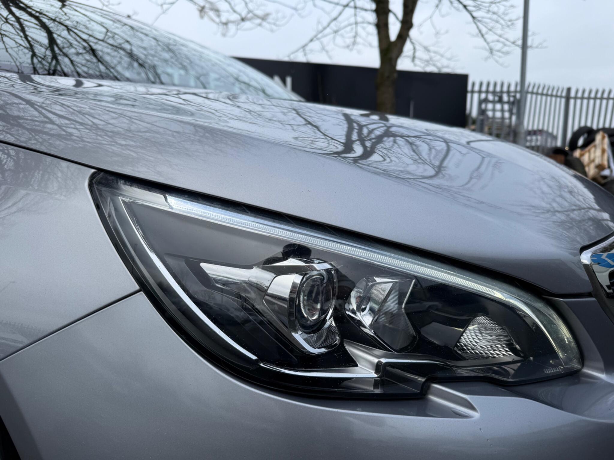 Peugeot 308 SW - Image 4