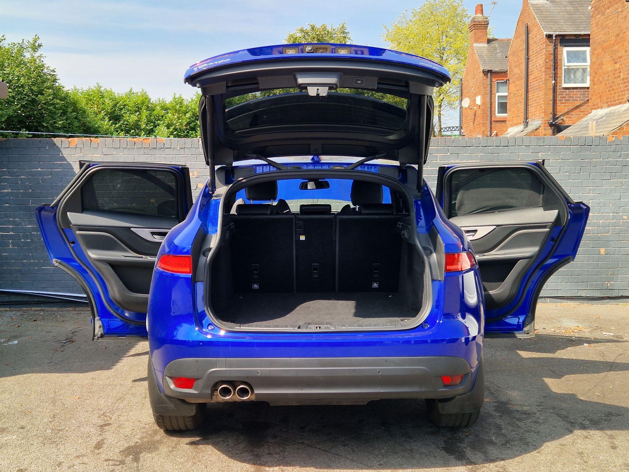 Jaguar F-Pace - Image 20