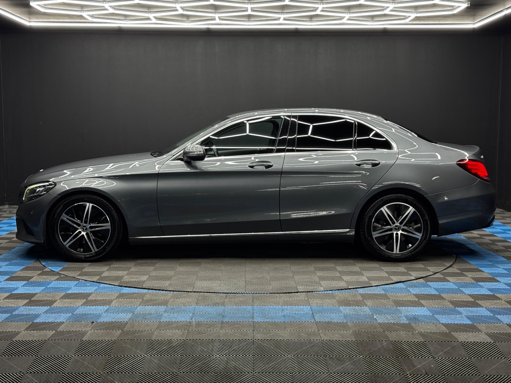 Mercedes C Class - Image 8