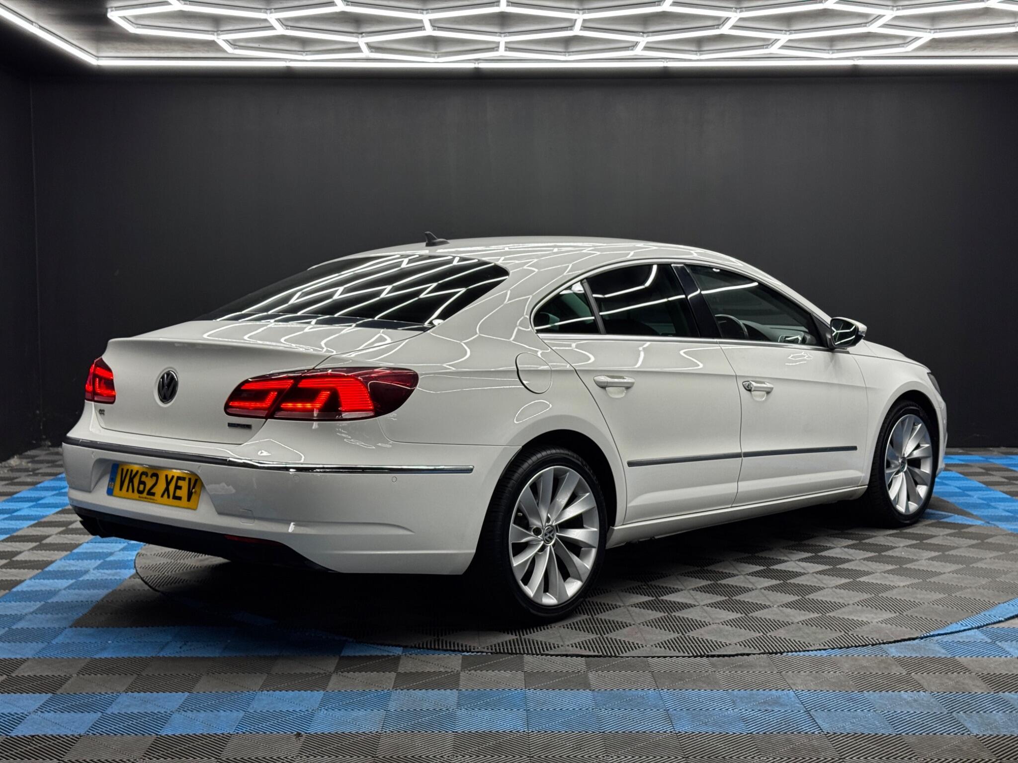 Volkswagen CC - Image 5