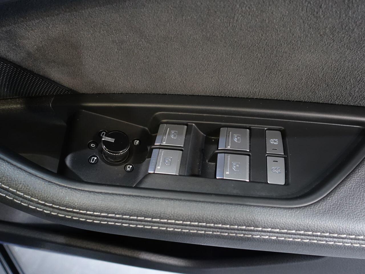 Audi E-Tron - Image 26