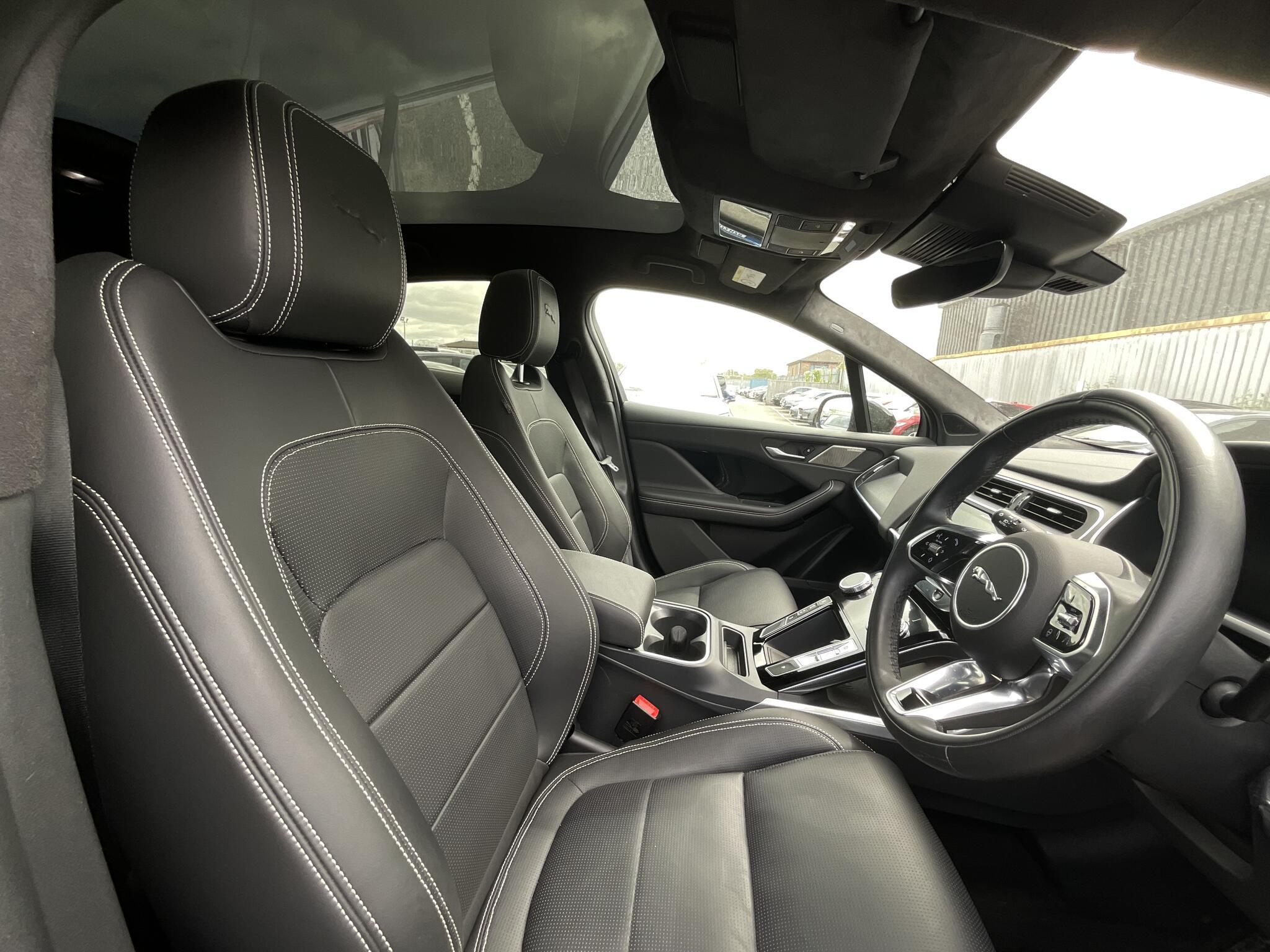 Jaguar I-Pace - Image 8
