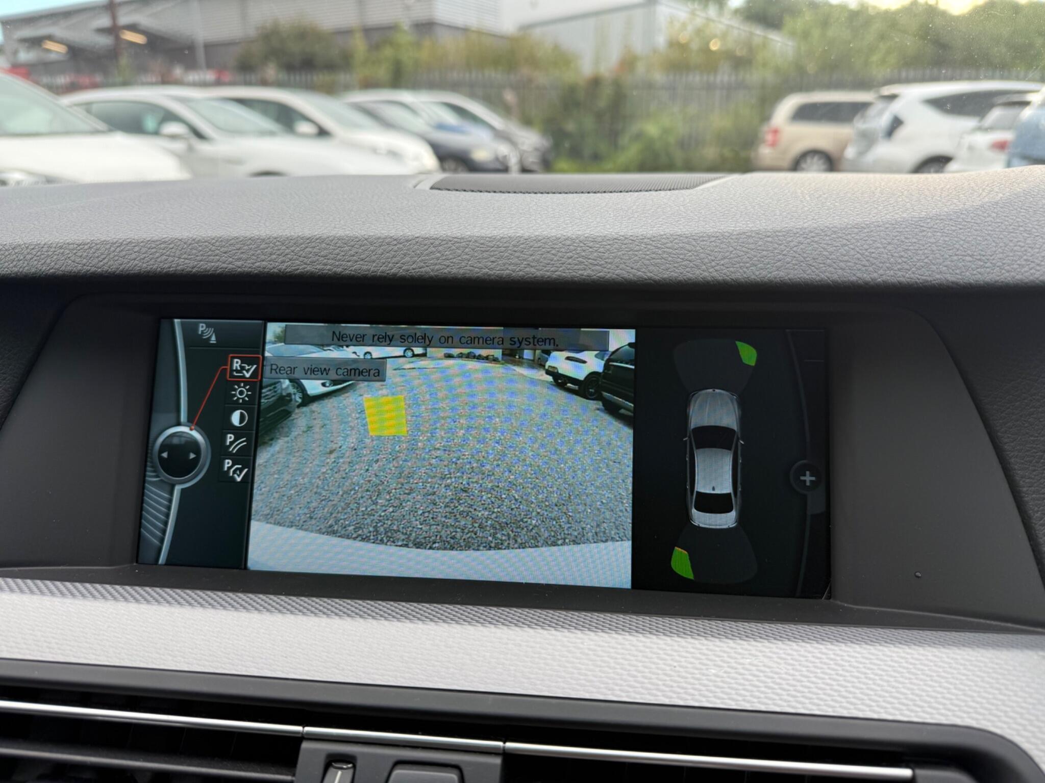 BMW 5 Series - Image 23