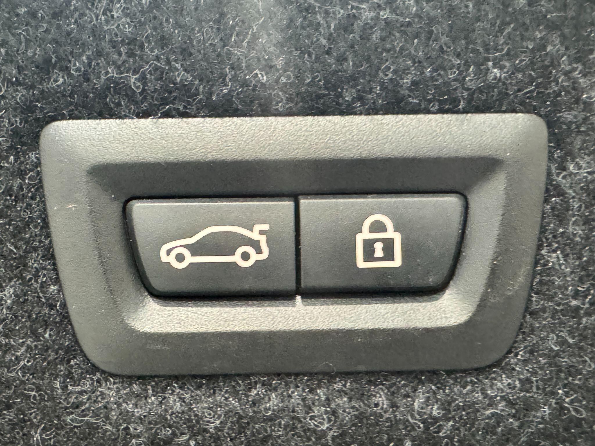 BMW 5 Series - Image 54