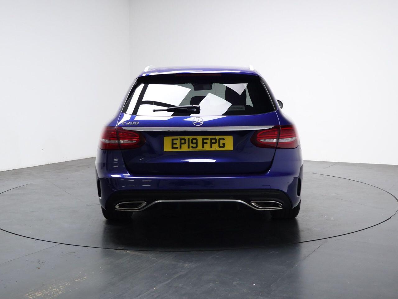 Mercedes-benz C Class - Image 9