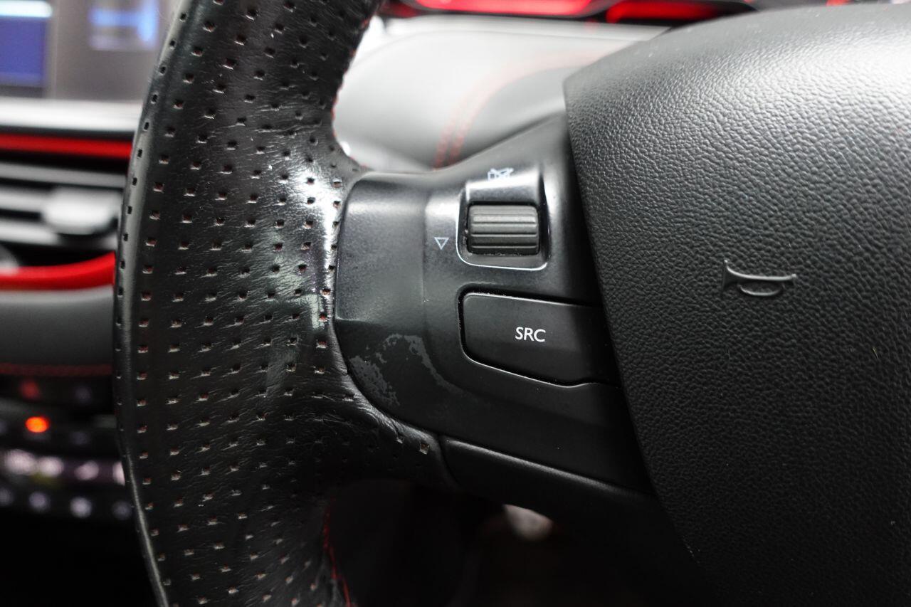 Peugeot 208 - Image 27
