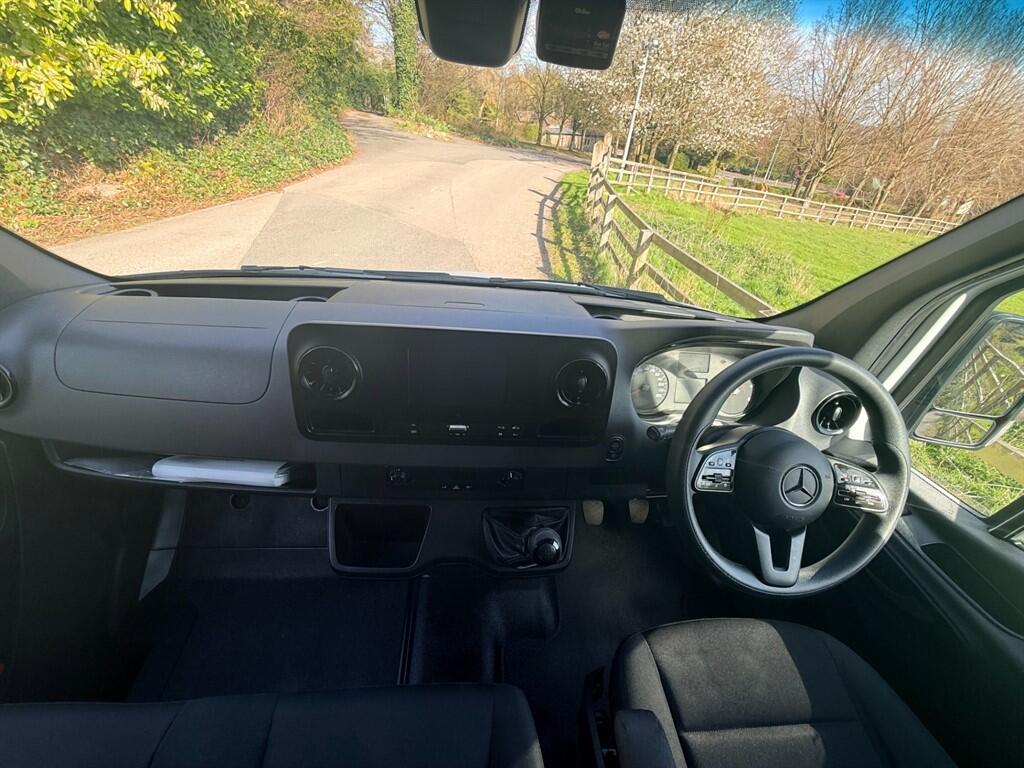 Mercedes Sprinter - Image 19