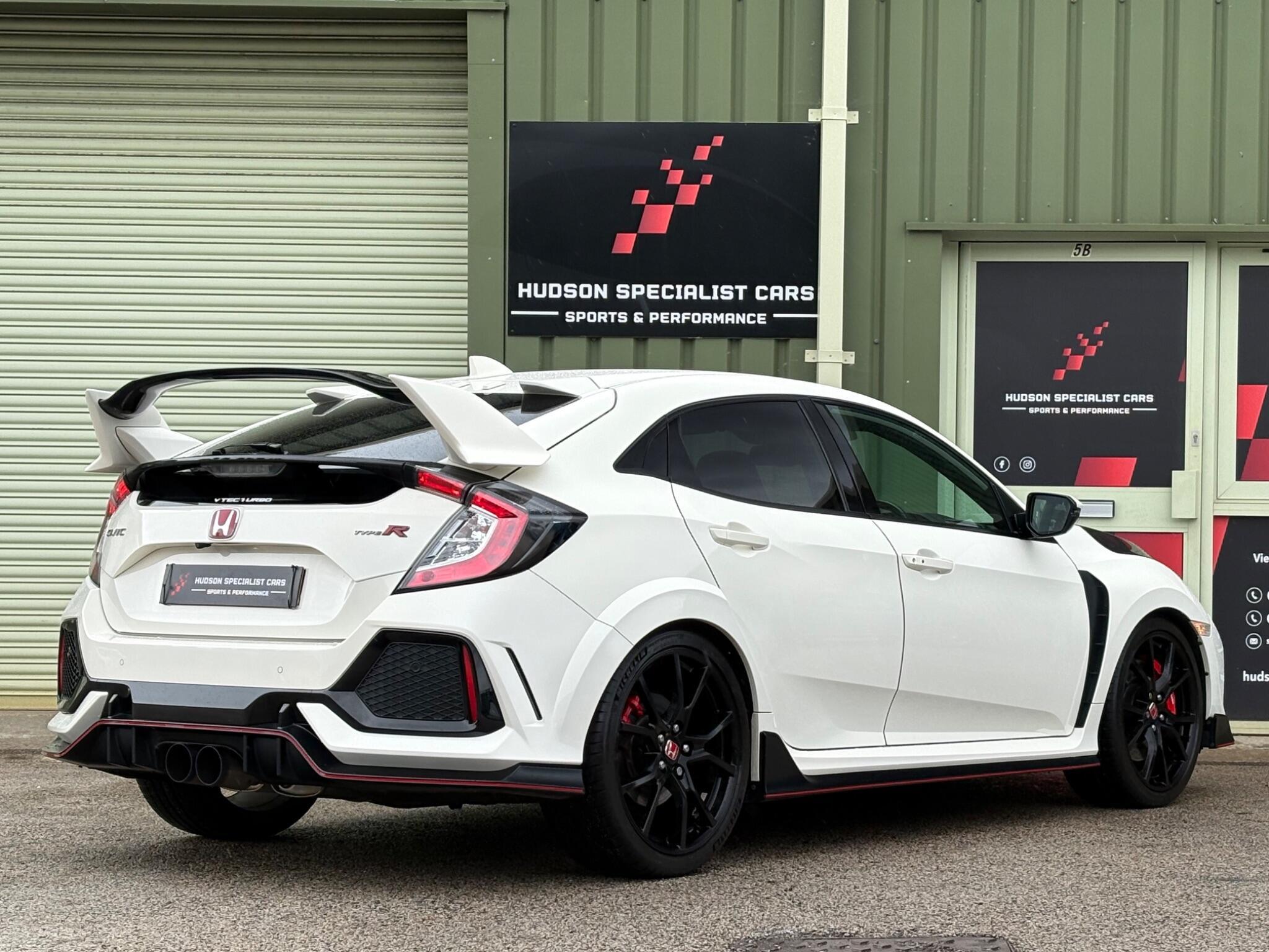 Honda Civic - Image 11