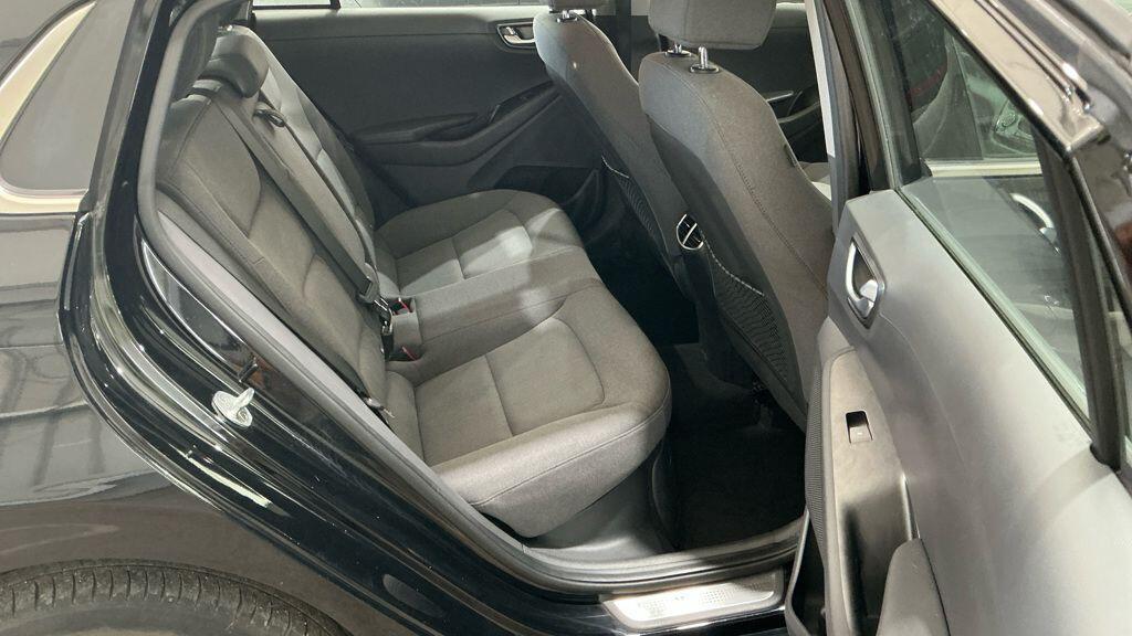 Hyundai Ioniq - Image 7