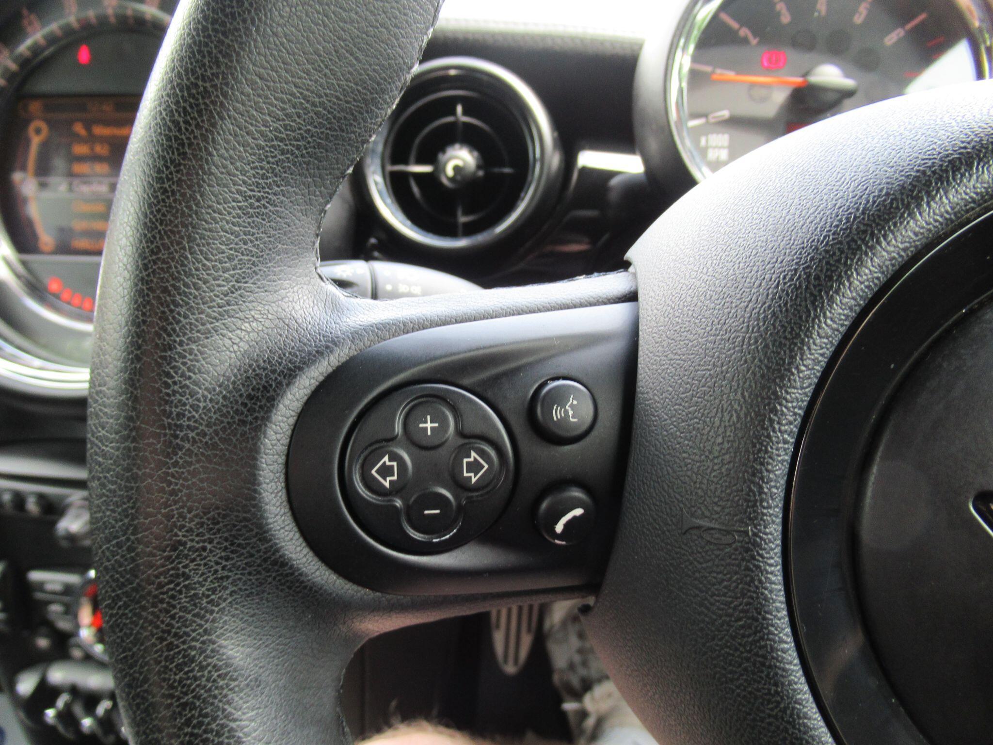 MINI Coupe - Image 16