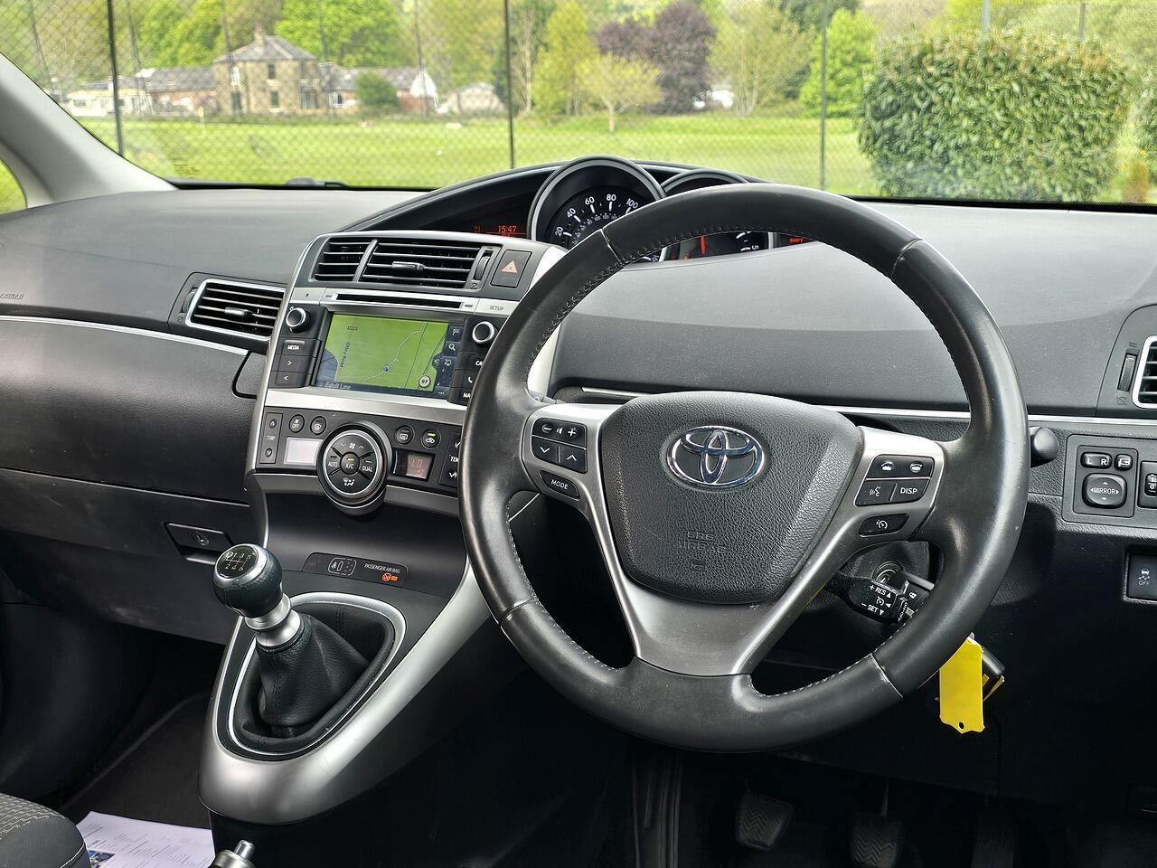 Toyota Verso - Image 11