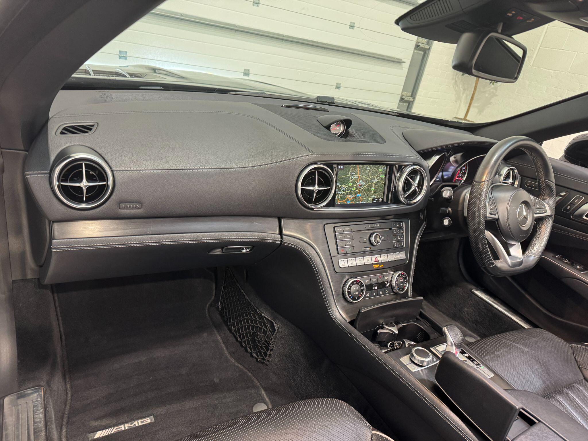 Mercedes SL - Image 64