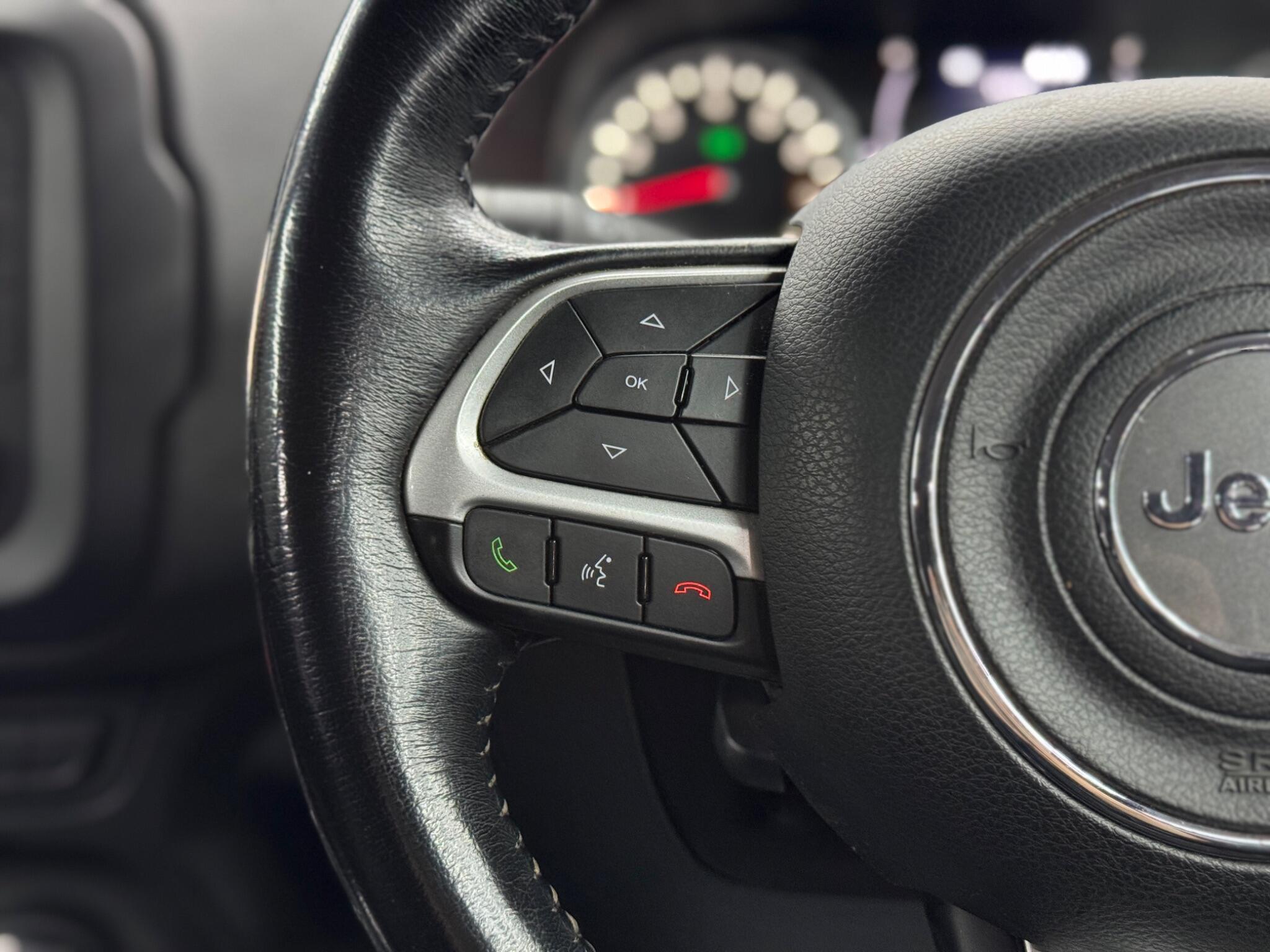 Jeep Renegade - Image 20