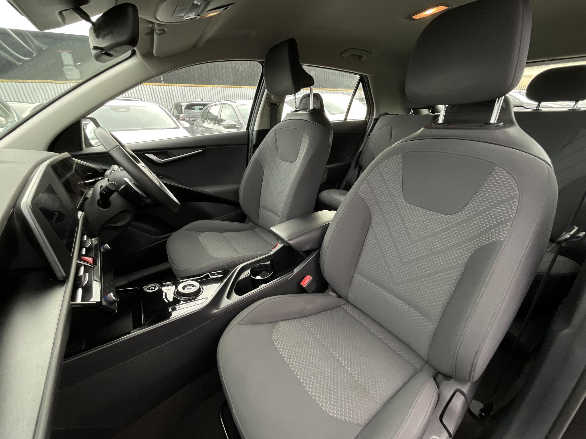 Kia Niro - Image 17