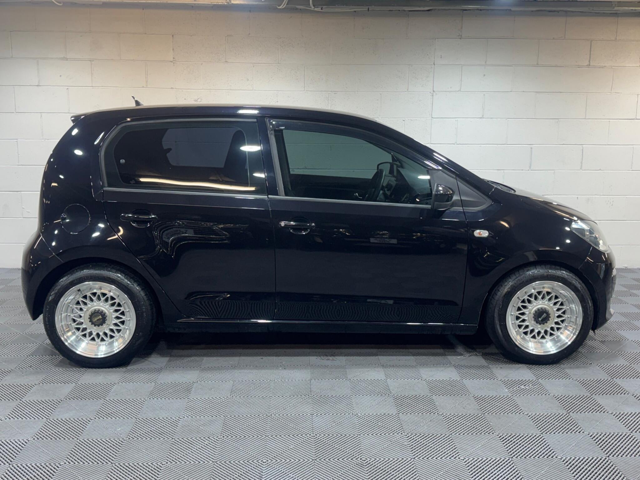 Volkswagen up! - Image 5