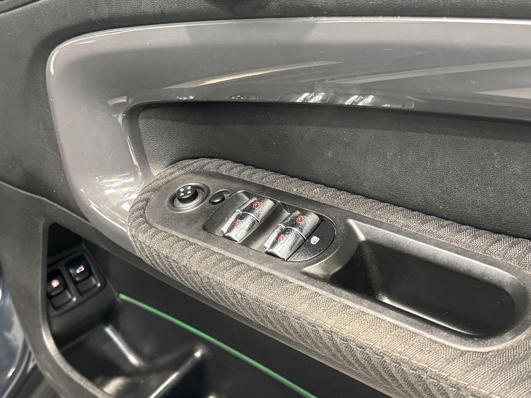 MINI Countryman - Image 80