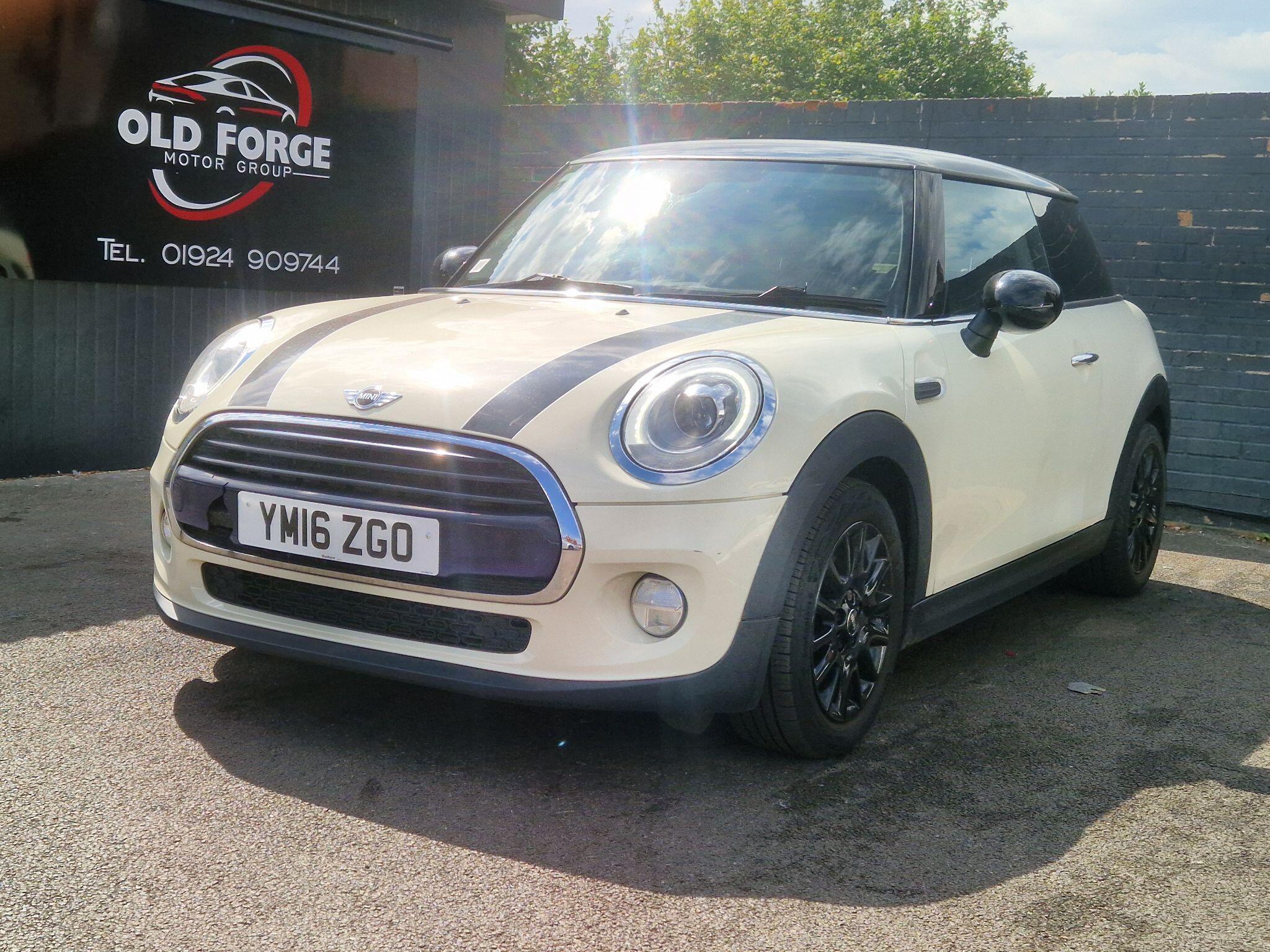MINI Hatch - Image 18
