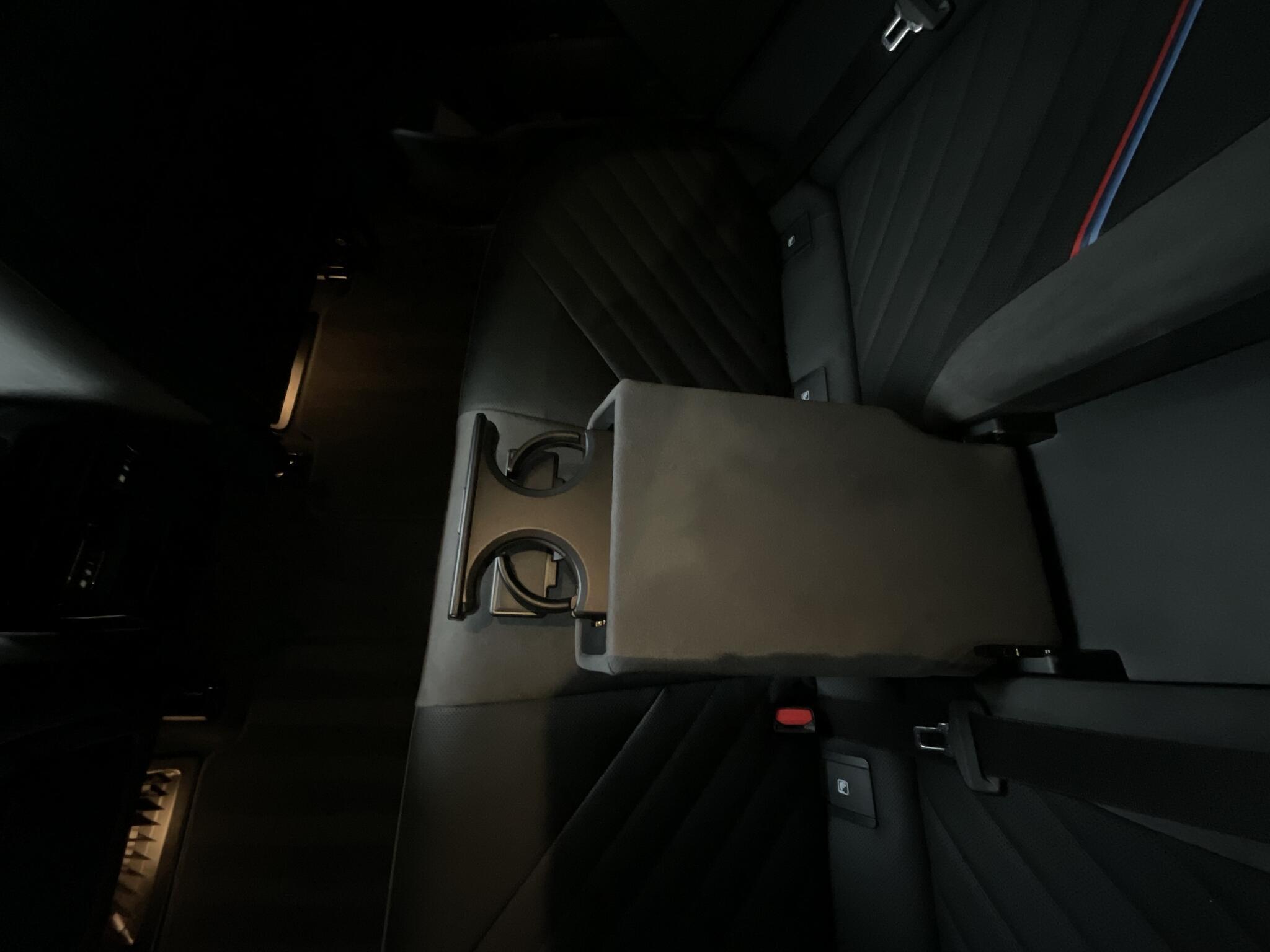 BMW IX - Image 17