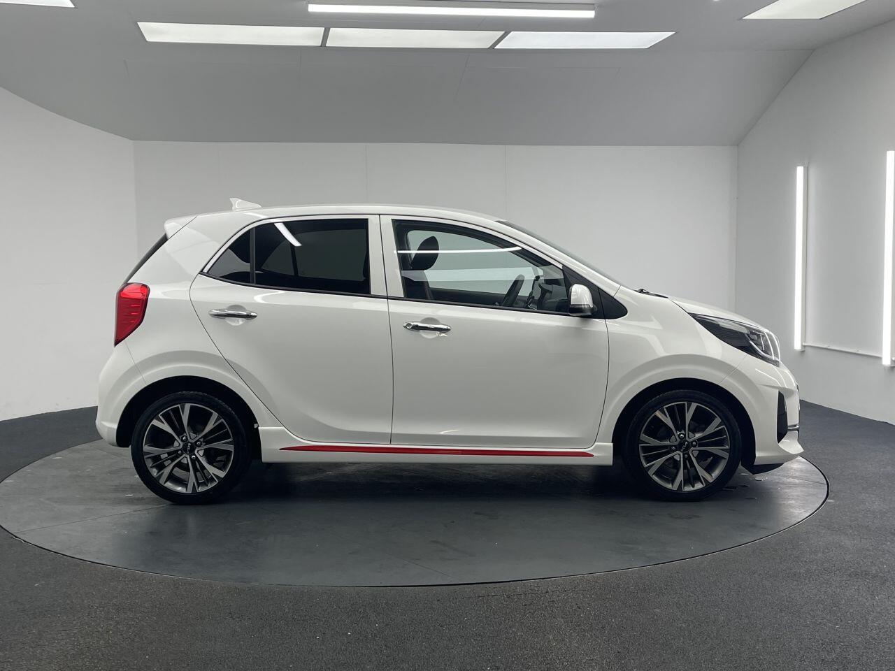 Kia Picanto - Image 13