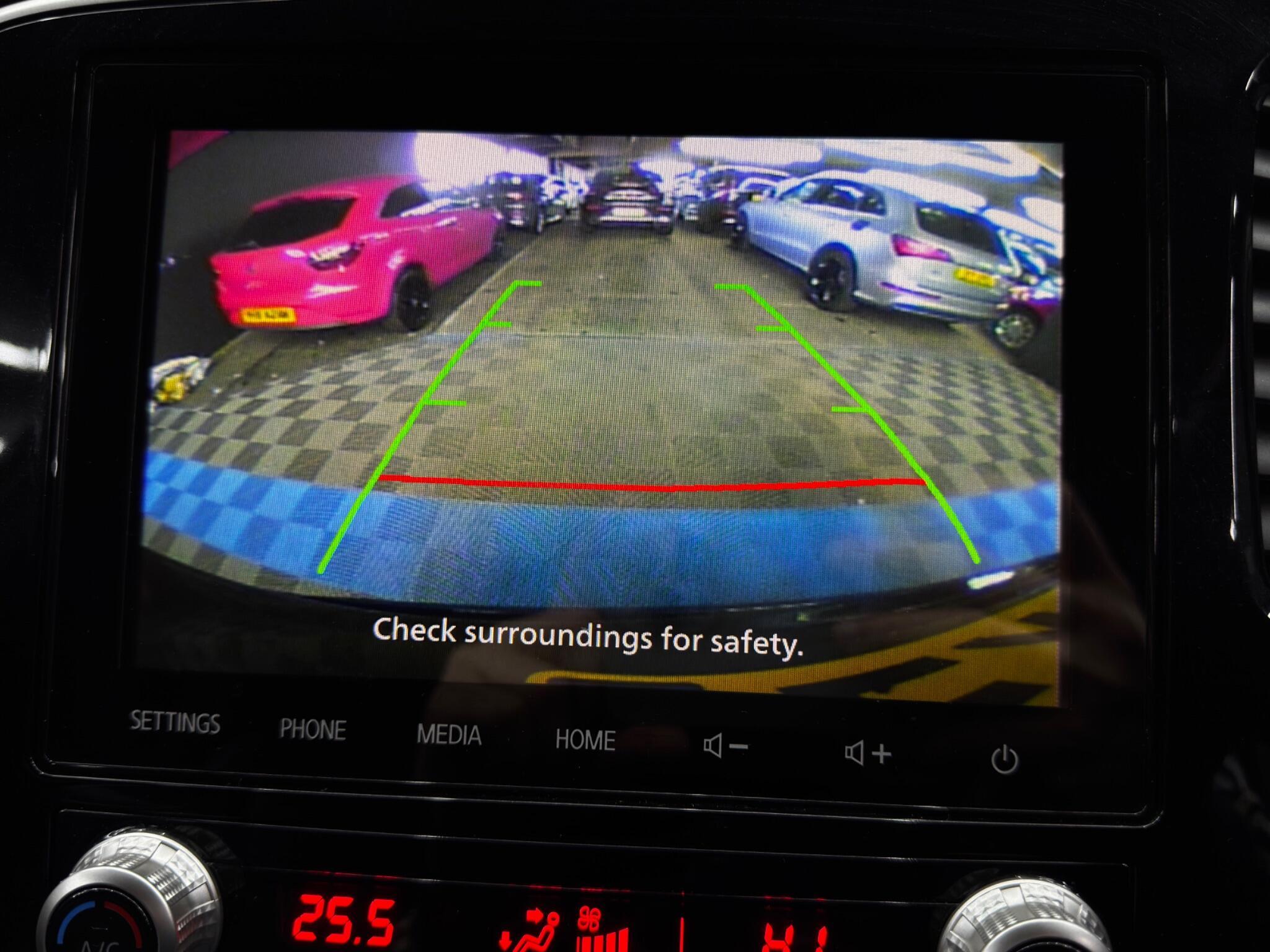 Mitsubishi Outlander - Image 35