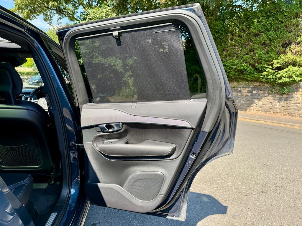 Volvo XC90 - Image 19