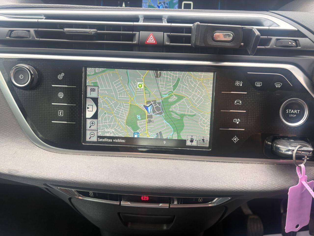 Citroen C4 Picasso - Image 13