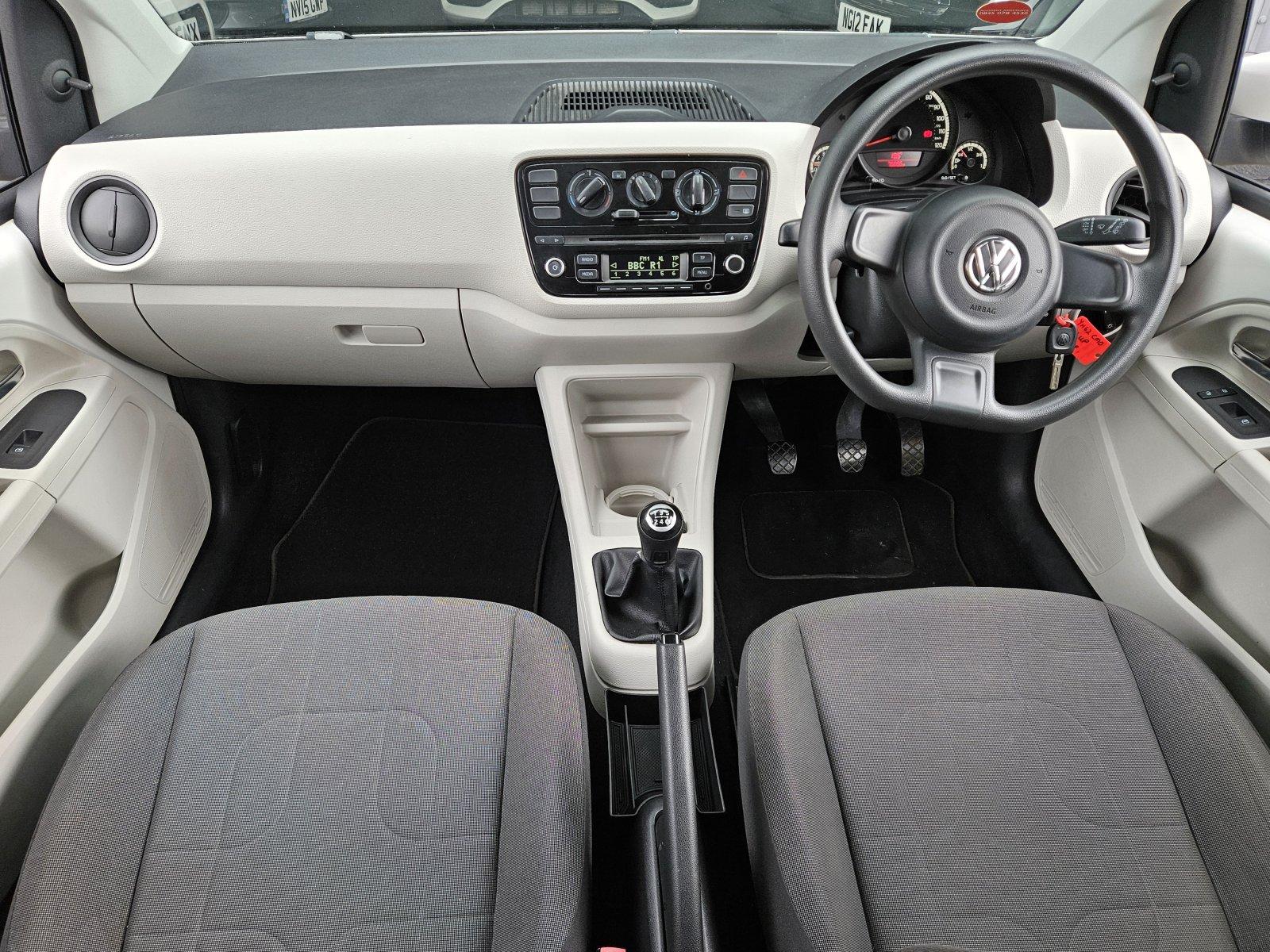 Volkswagen up! - Image 19