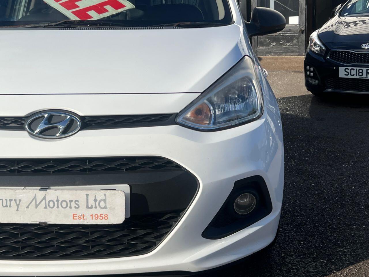 Hyundai i10 - Image 8