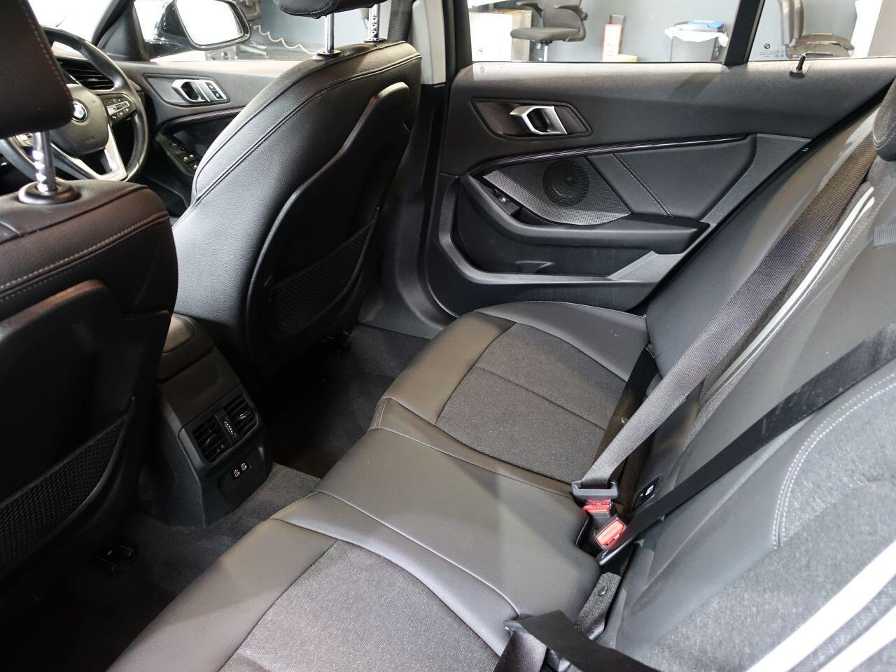 BMW 1 Series - Image 21