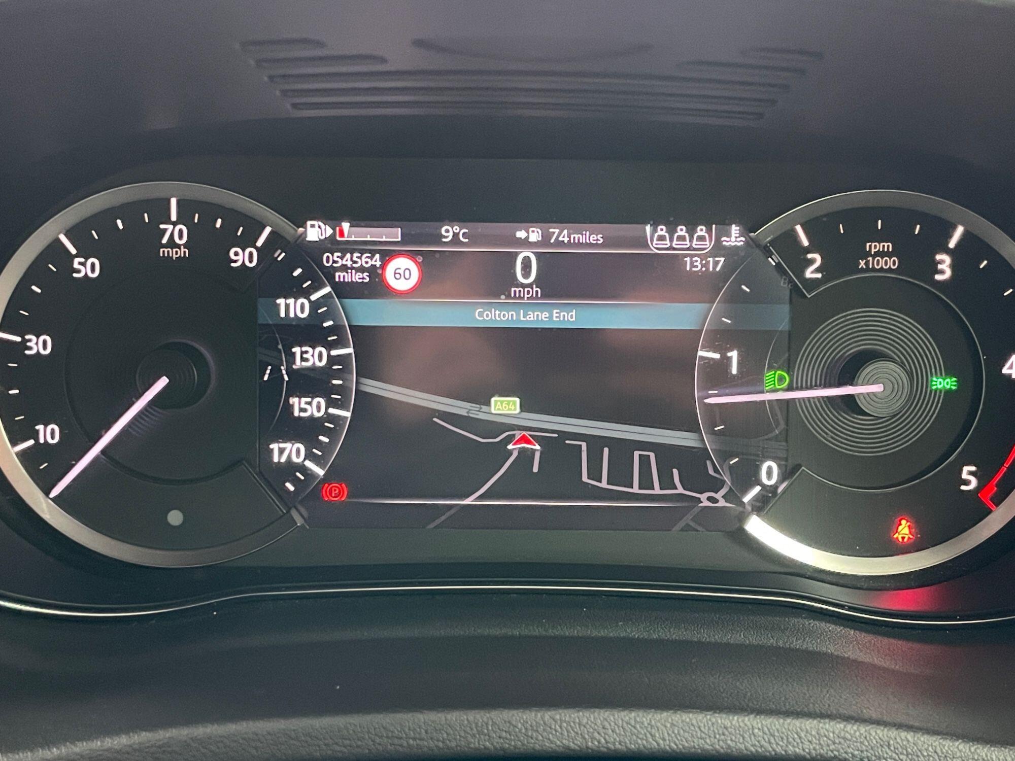 Jaguar E-Pace - Image 37