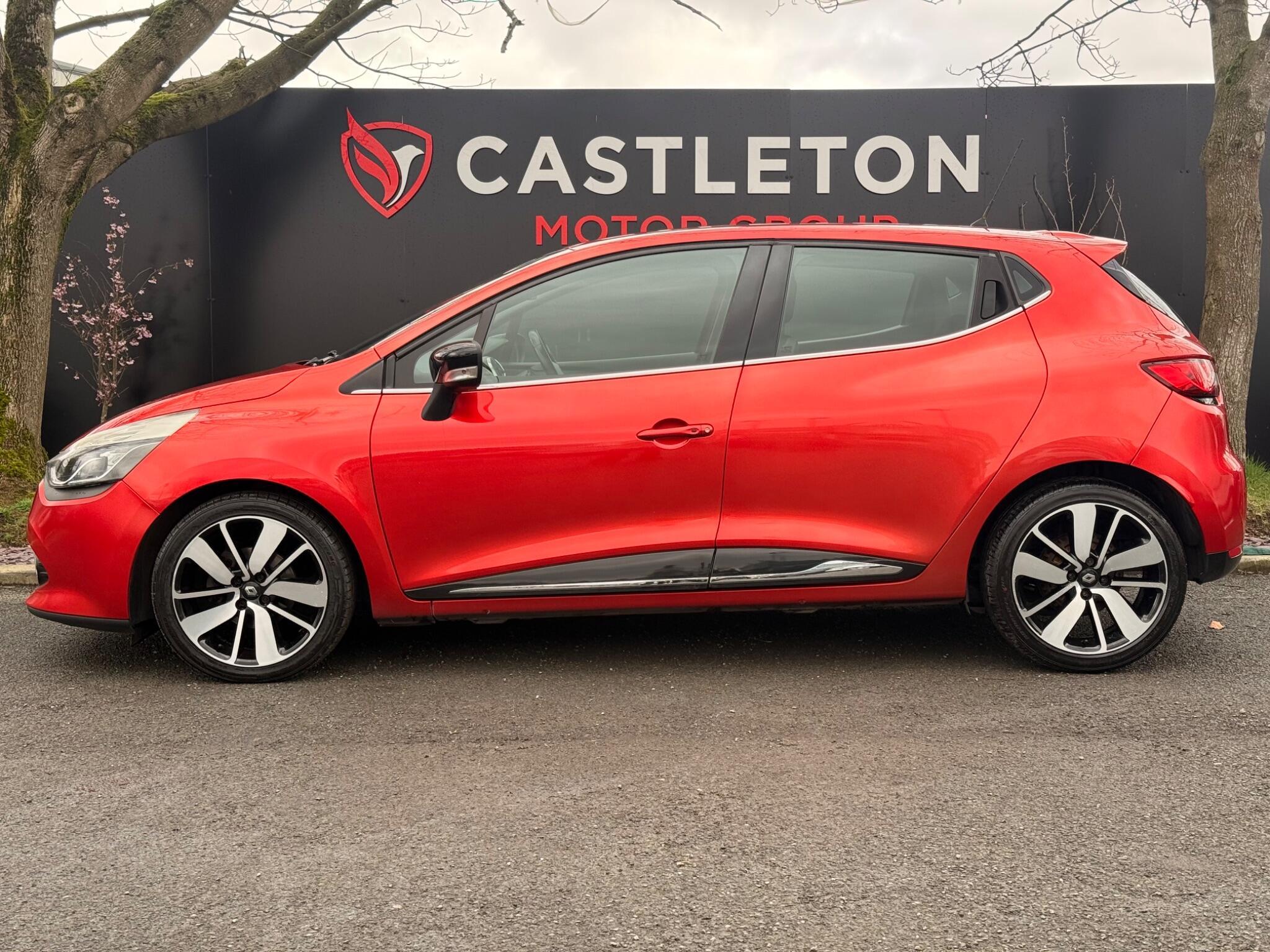 Renault Clio - Image 14