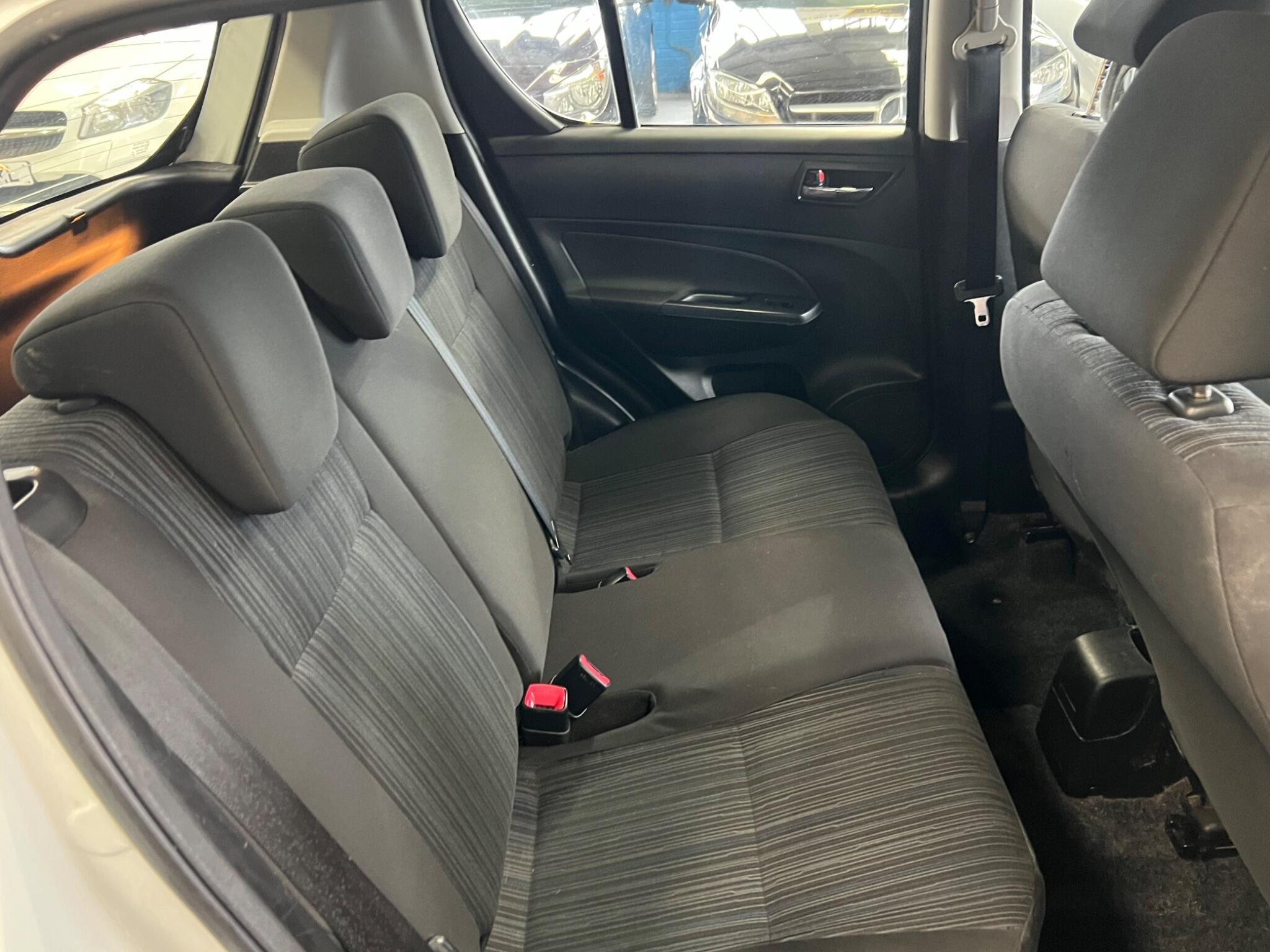 Suzuki Swift - Image 27