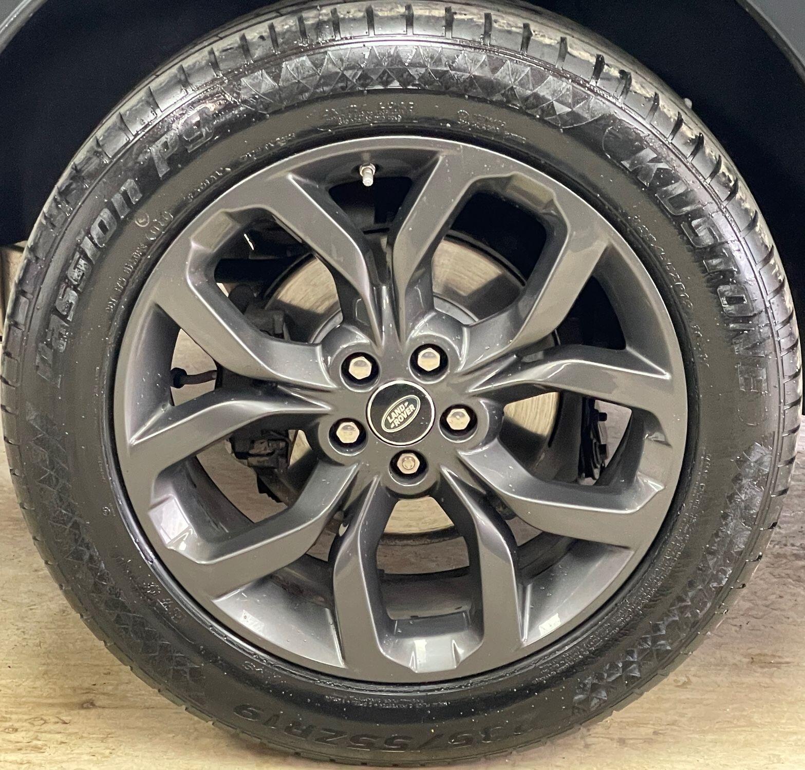 Land Rover DISCOVERY SPORT - Image 14