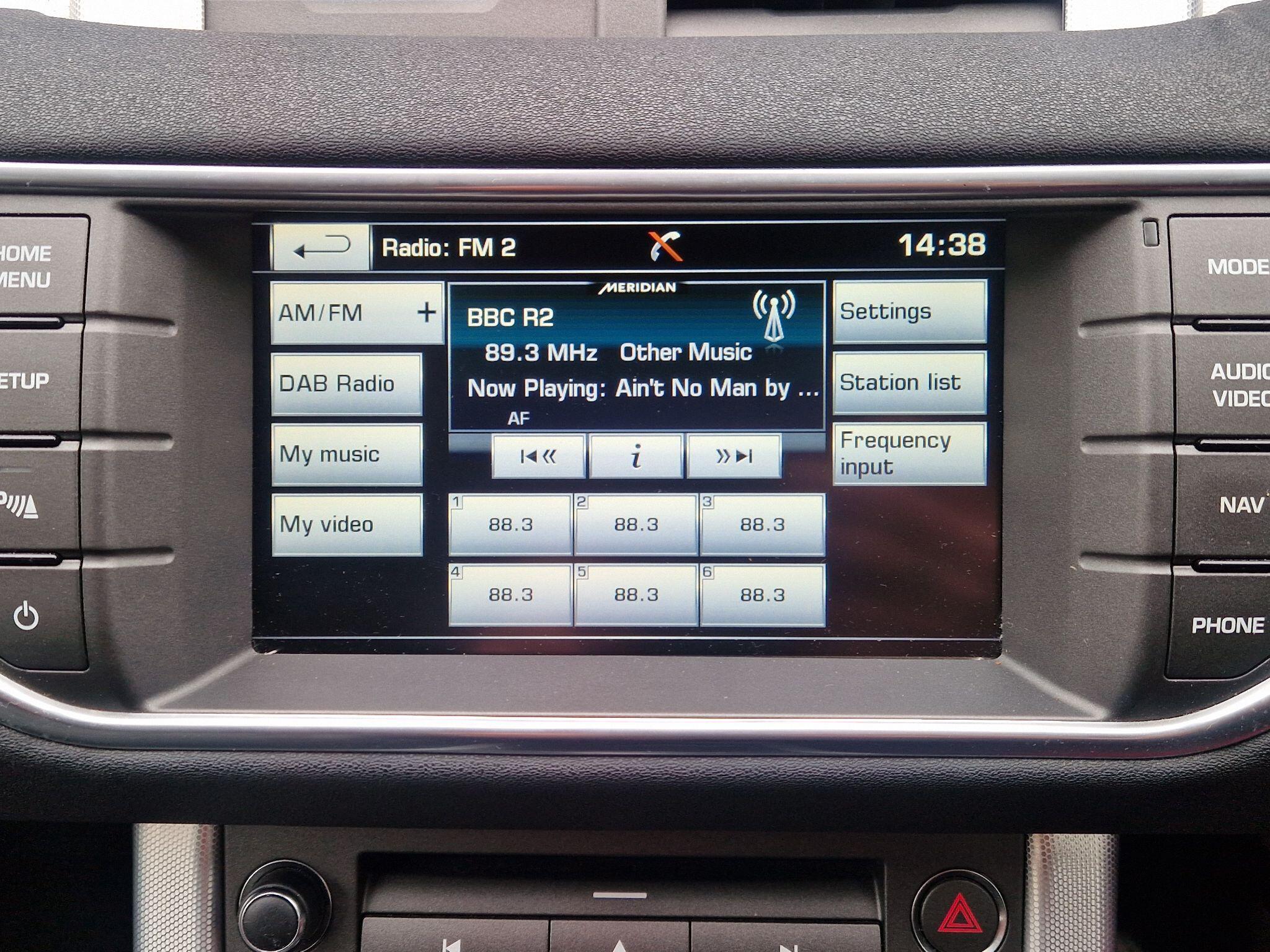 Land Rover Range Rover Evoque - Image 48