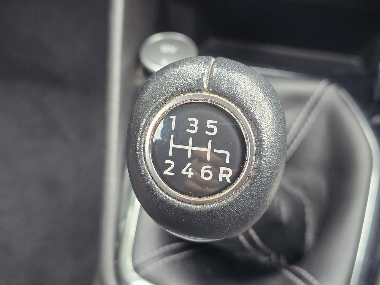 Ford Fiesta - Image 24