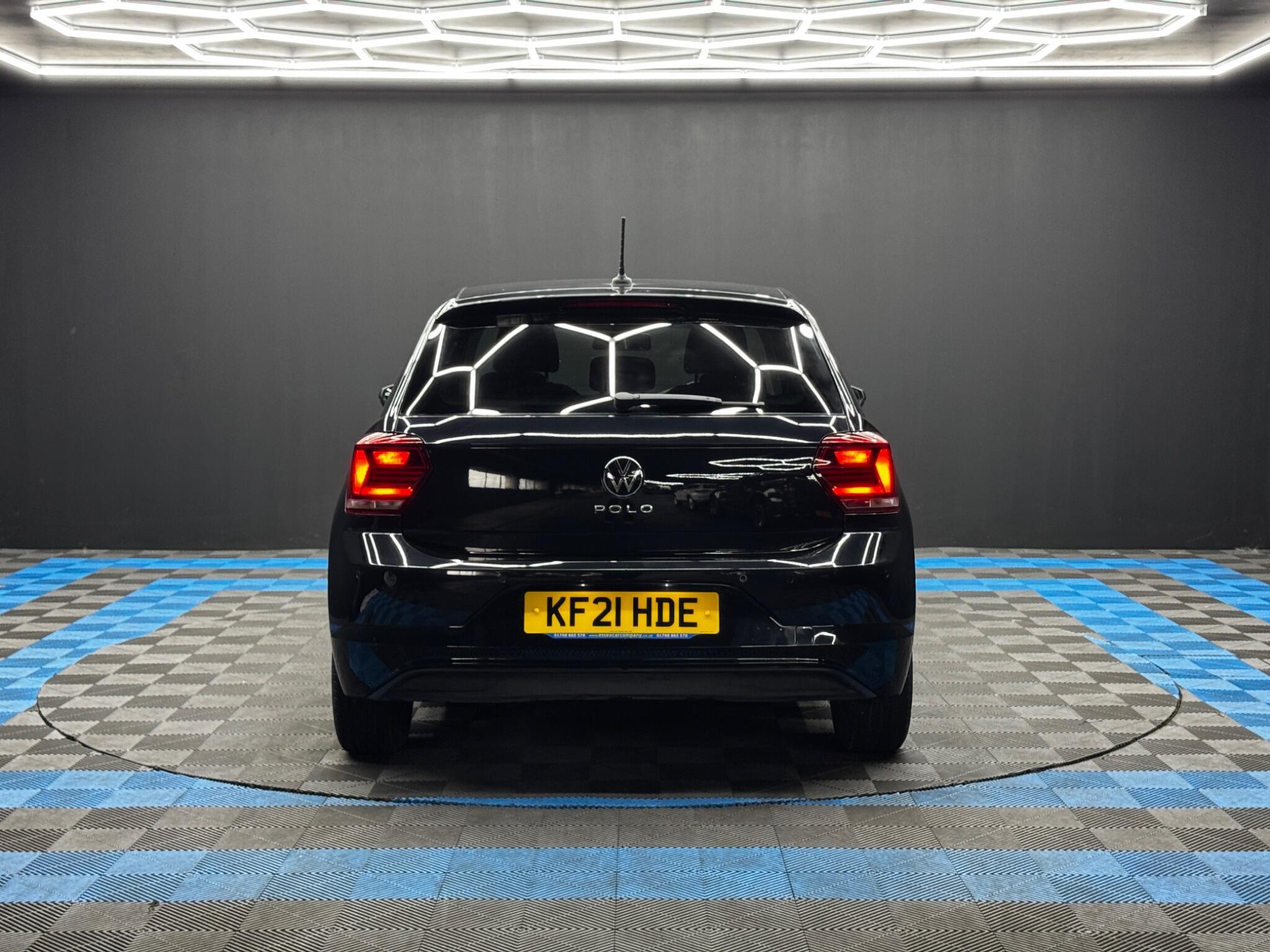 Volkswagen Polo - Image 6