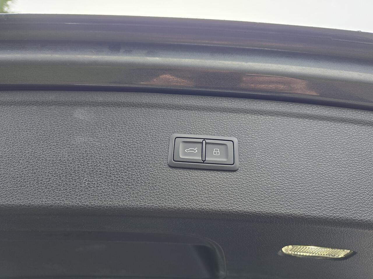 Audi SQ5 - Image 8
