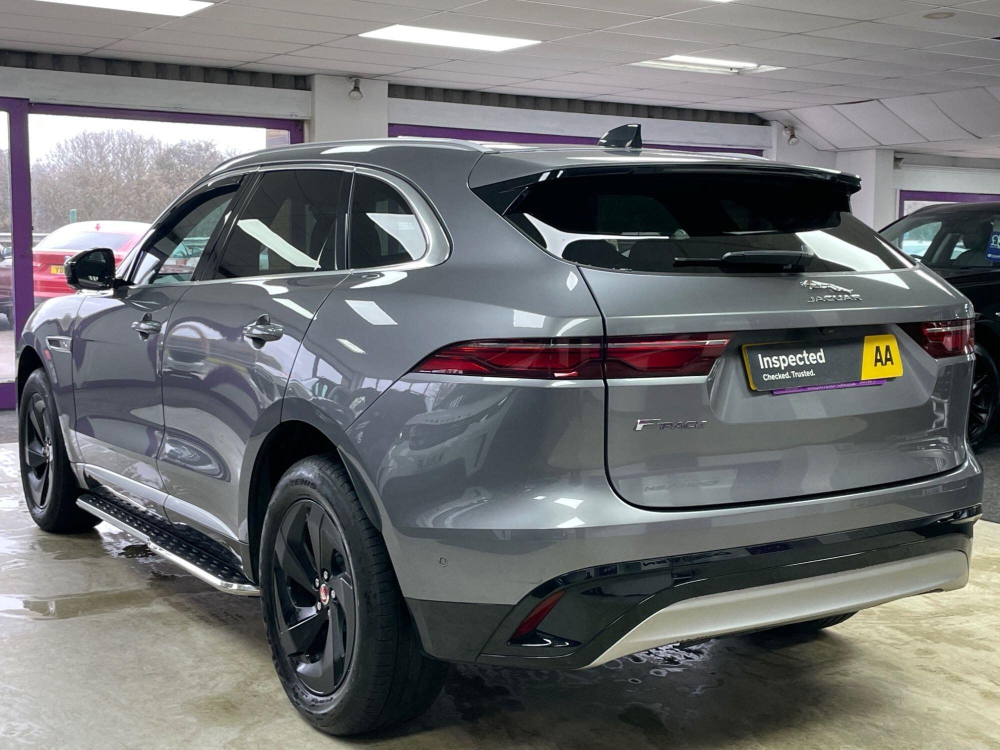 Jaguar F-Pace - Image 10