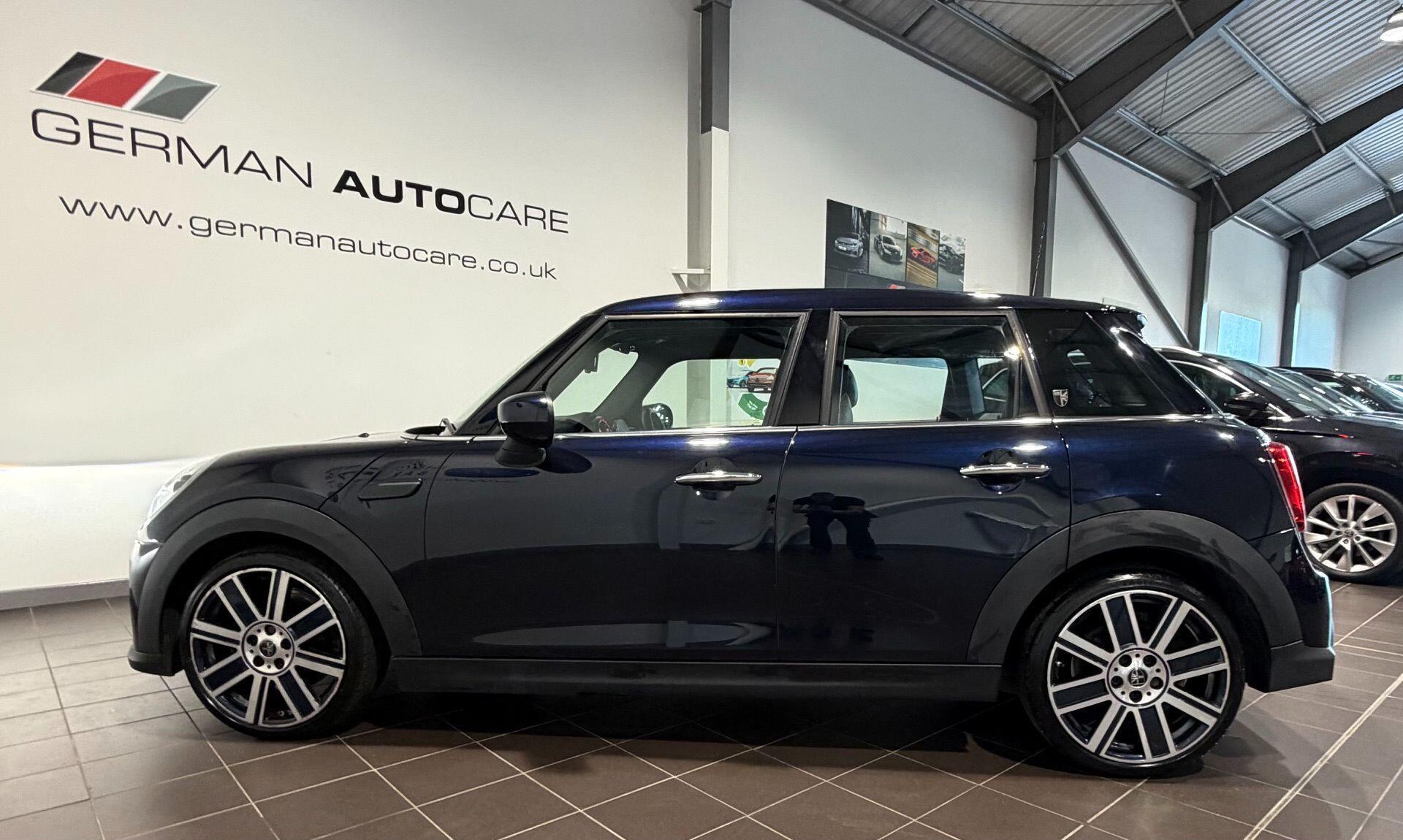 MINI Hatch - Image 5