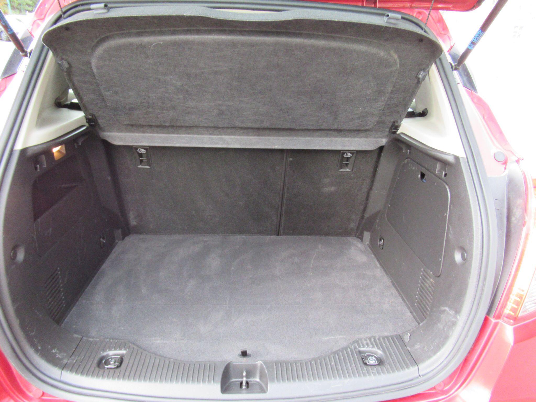Vauxhall Mokka X - Image 10