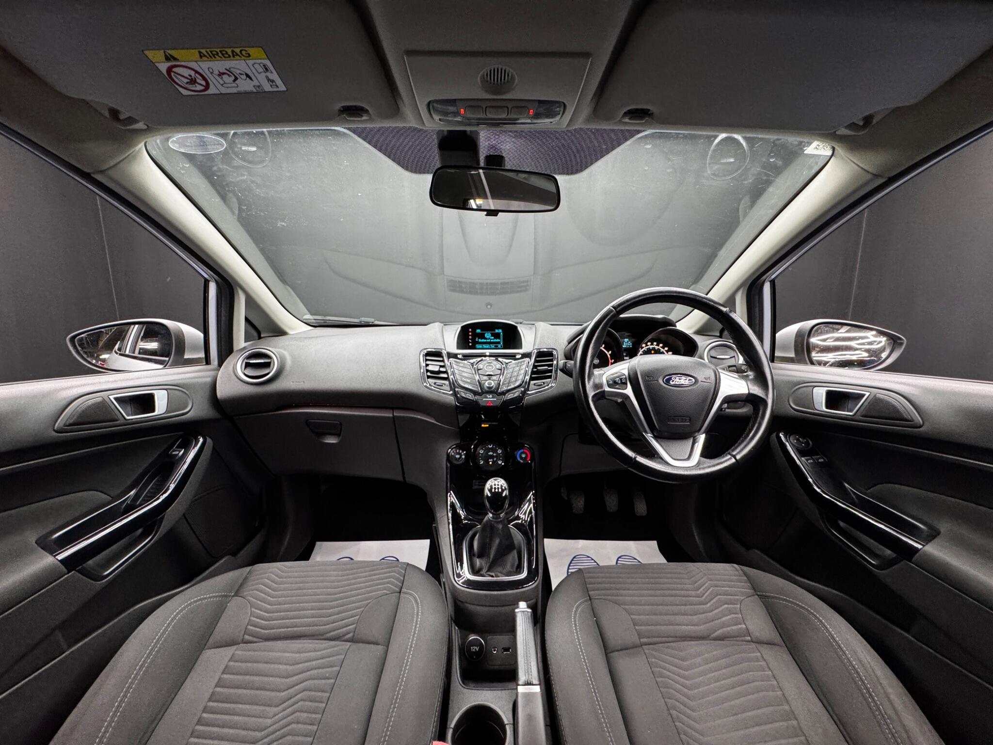 Ford Fiesta - Image 16