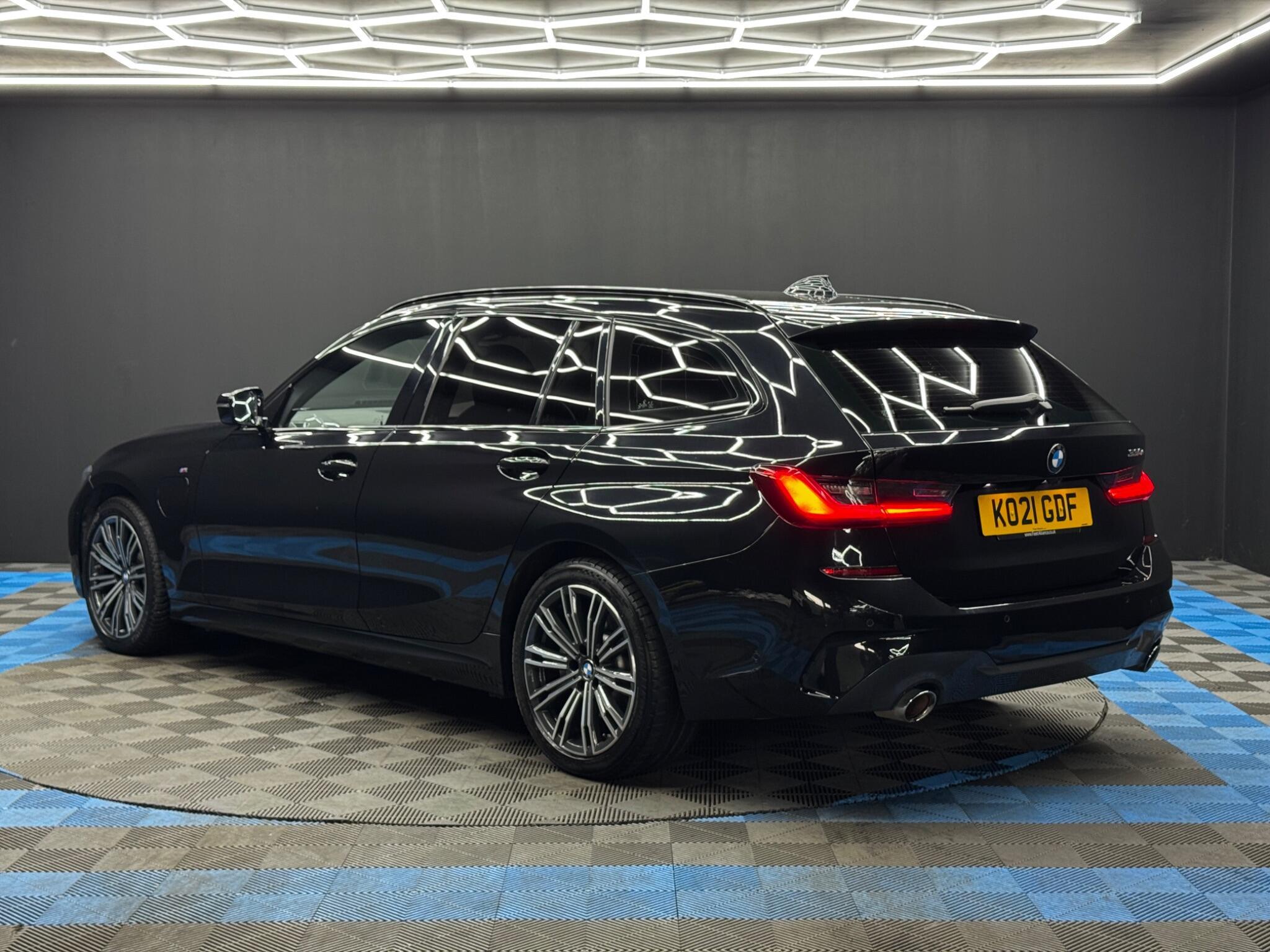 BMW 3 Series - Image 7