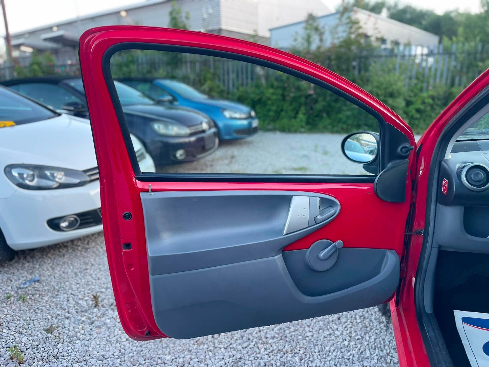 Peugeot 107 - Image 16
