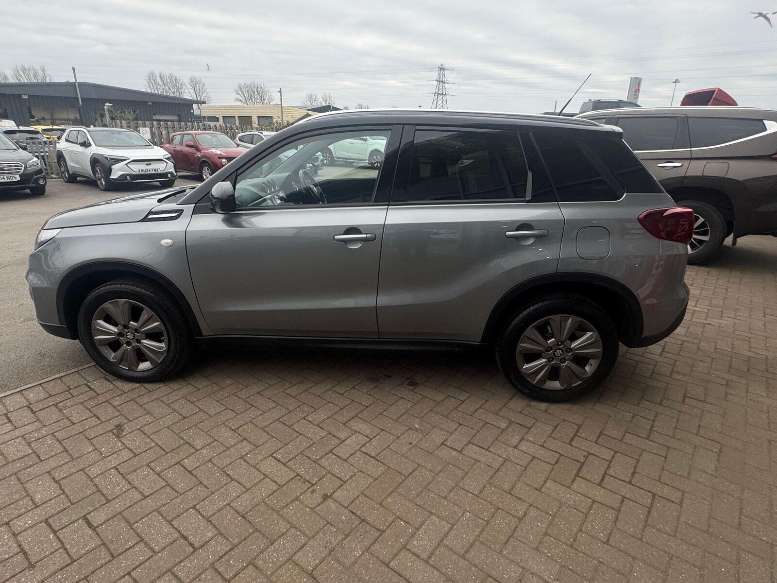 Suzuki Vitara - Image 4