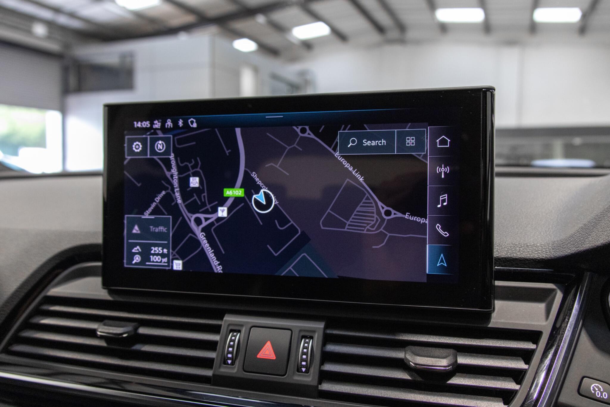 Audi Q5 - Image 16