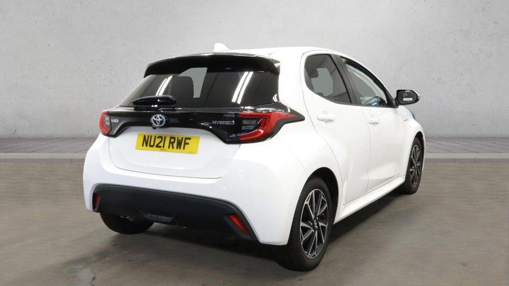 Toyota Yaris - Image 7