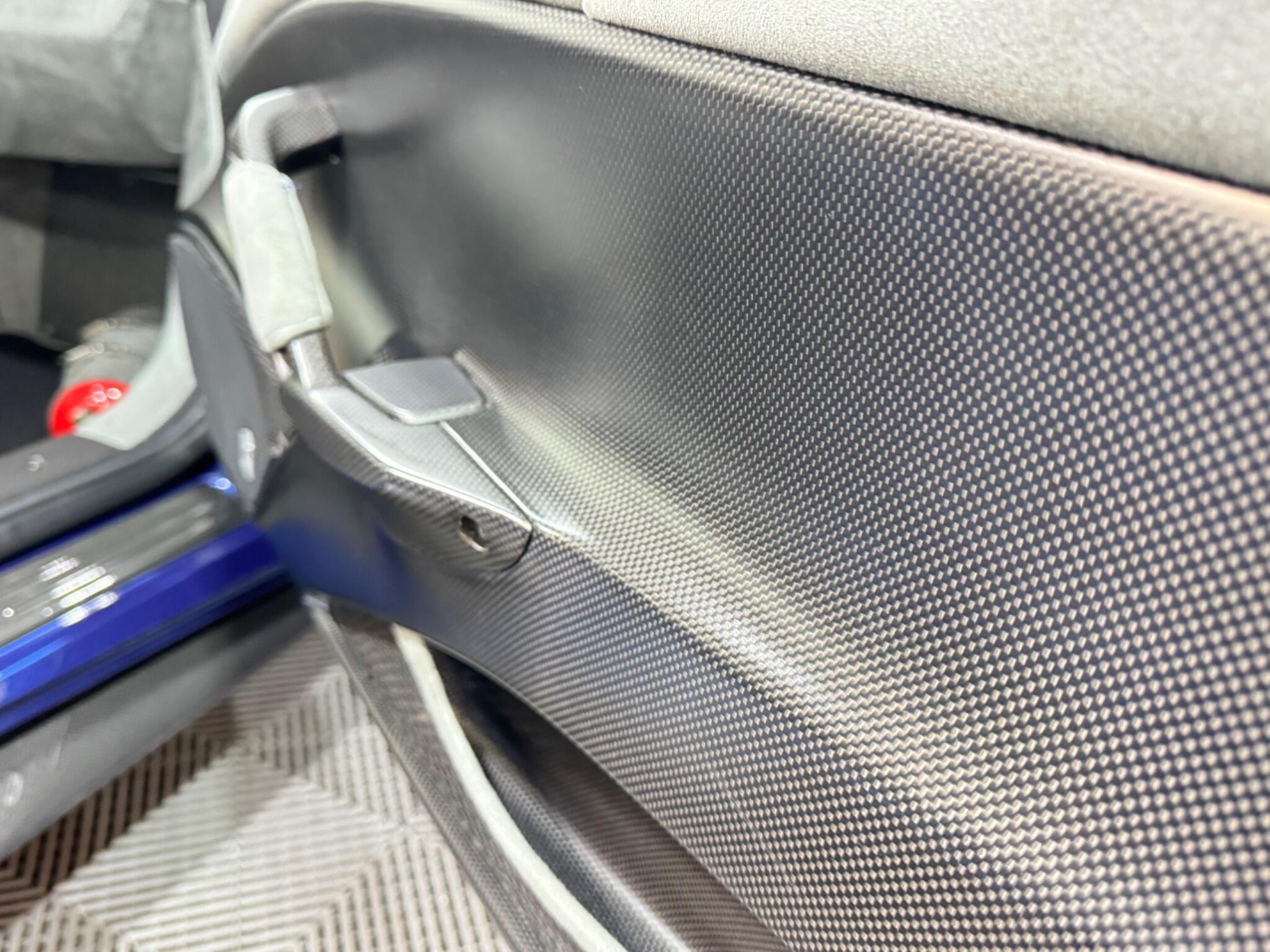 Ferrari 488 Pista - Image 18