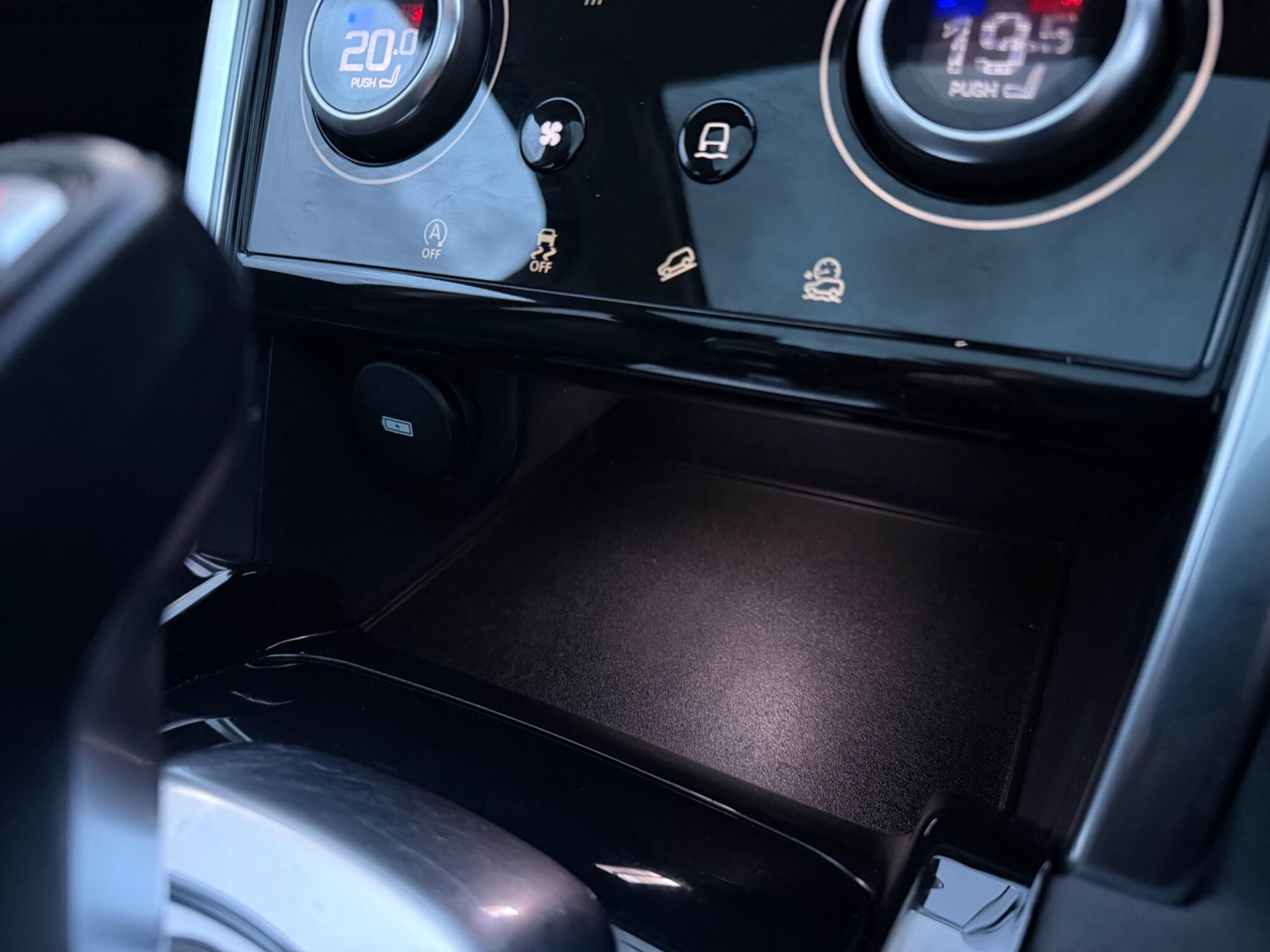 Land Rover DISCOVERY SPORT - Image 72